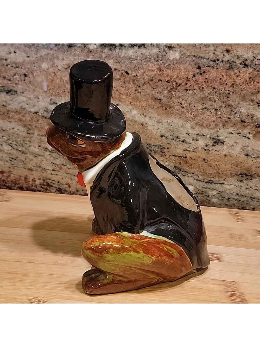 Vintage Ceramic Frog in Tuxedo and Top Hat Planter - Picture 4 of 6